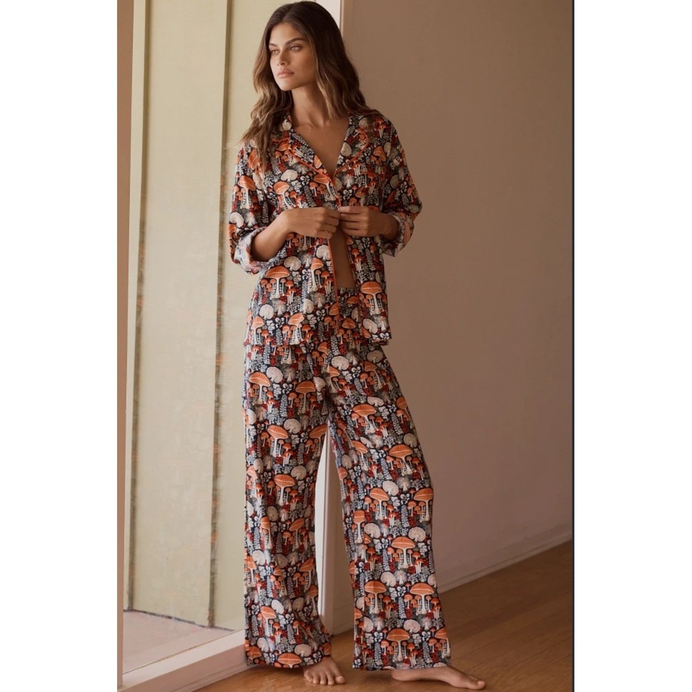 Real Fun Wow Anthropologie Mushroom Print Pajama Set Black Orange XL